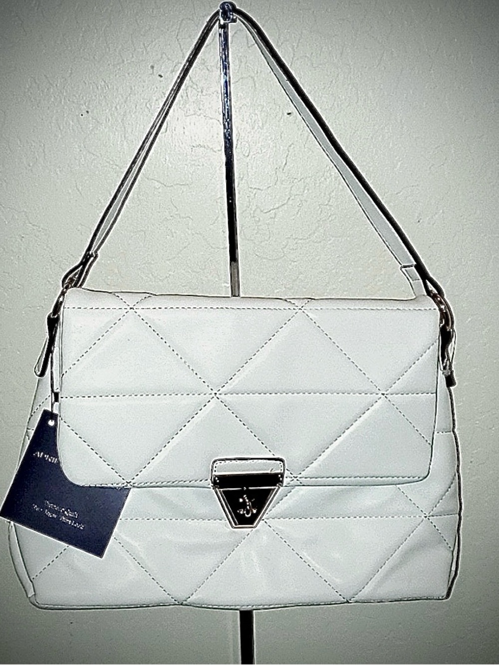 NWT Adrienne Vittadini Trapeze Quilt Shoulder Bag with Turn Lock